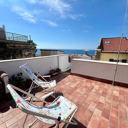 Suite Terrace In Pigna - Sanremo Bagian luar foto