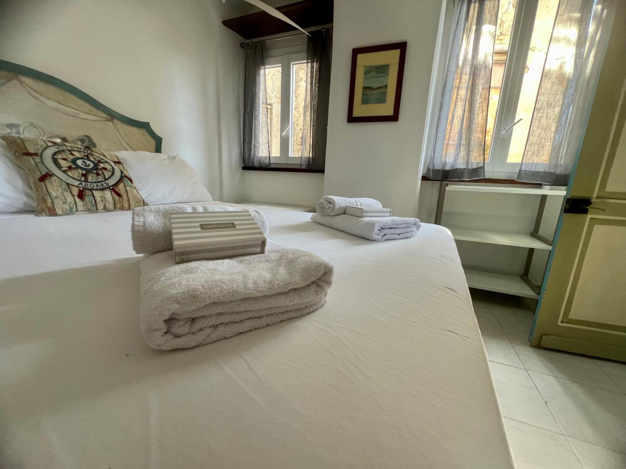 Suite Terrace In Pigna - Sanremo Bagian luar foto
